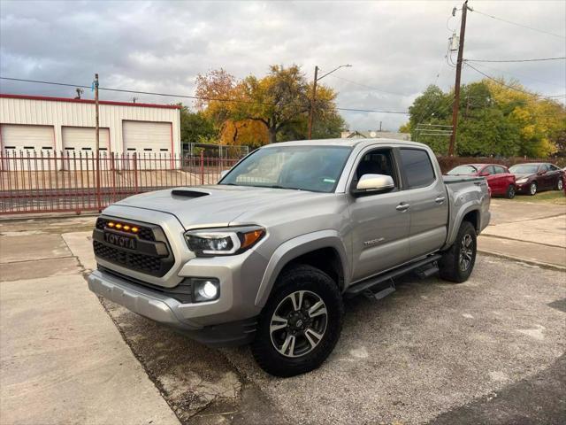 2017 Toyota Tacoma TRD Sport's photo