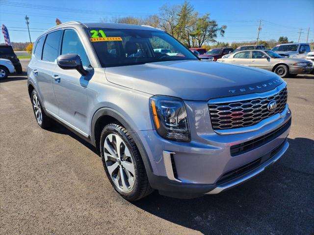 2021 Kia Telluride S's photo