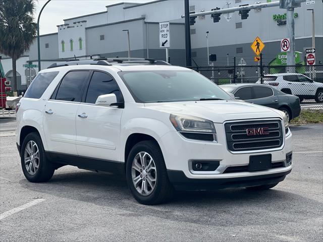 2015 GMC Acadia SLT2's photo