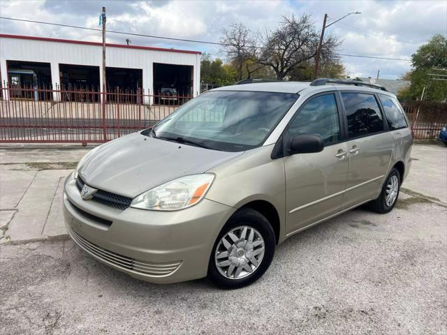 2005 Toyota Sienna LE